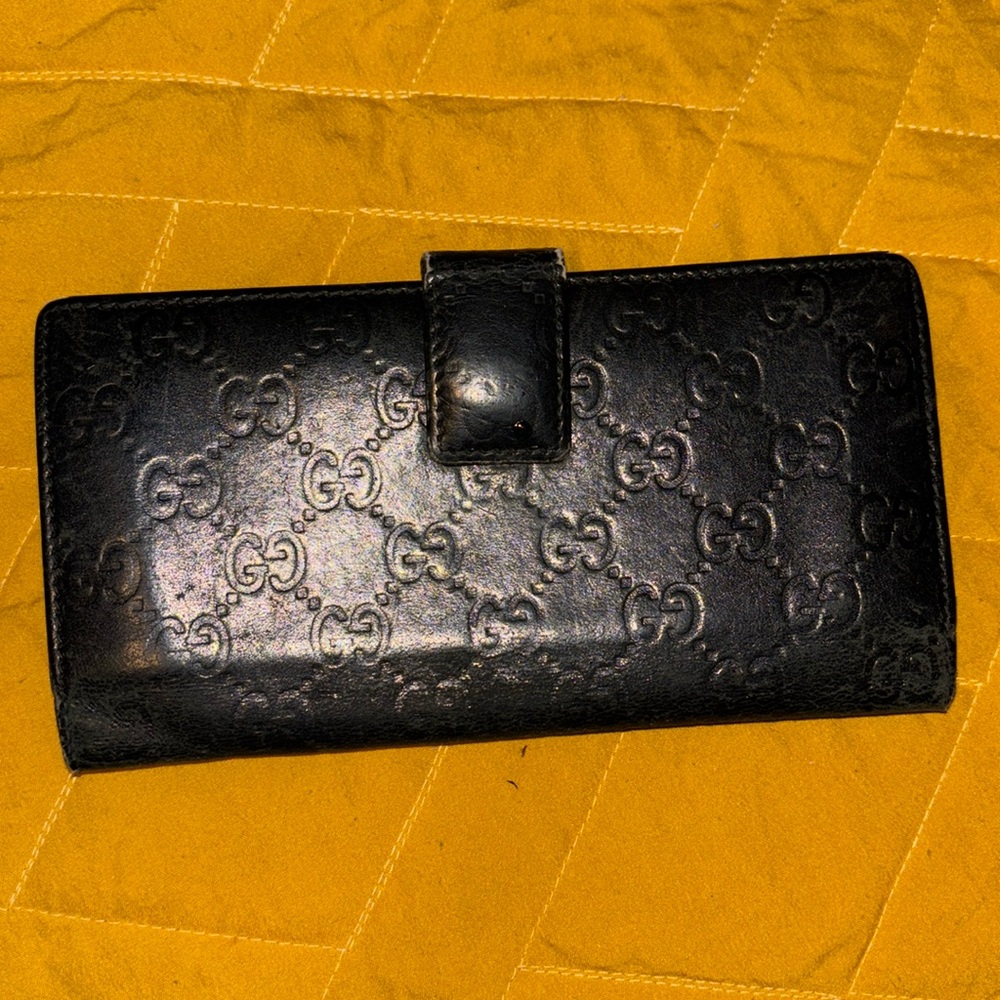 Gucci wallet - black